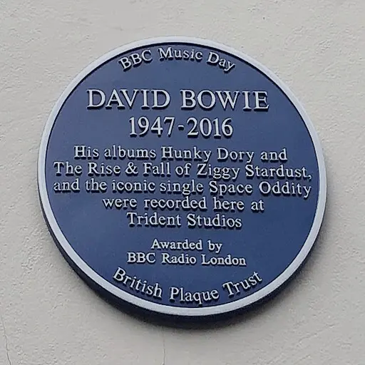 Couverture Guitar Social Club du morceau The Man Who Sold the World - David Bowie