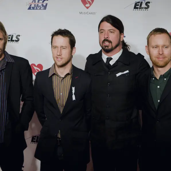 Couverture Guitar Social Club du morceau The Pretender - Foo Fighters