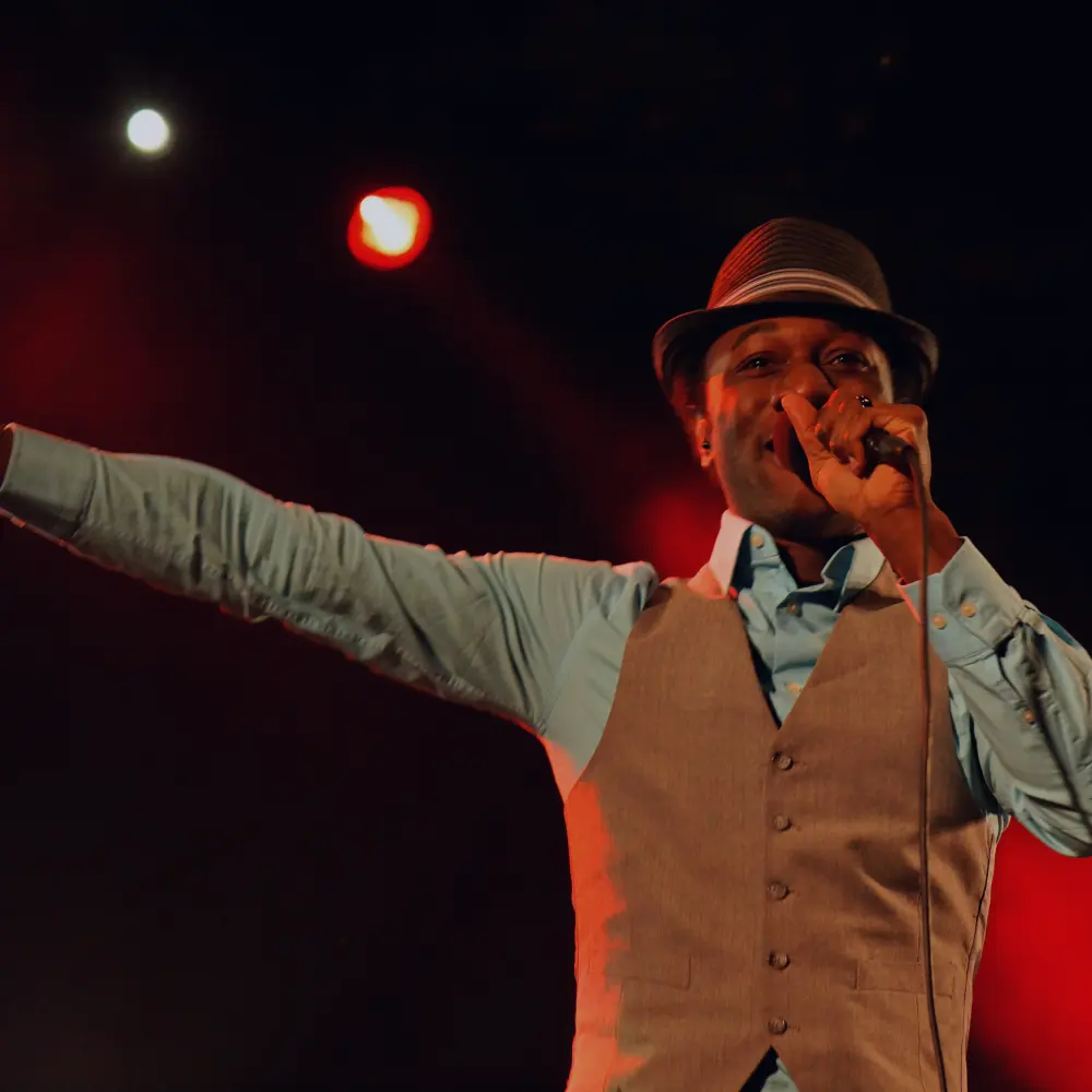 Couverture Guitar Social Club du morceau I Need a Dollar - Aloe Blacc